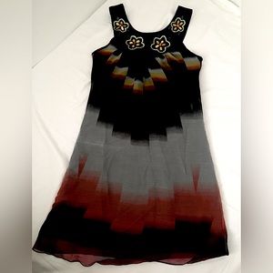 Women’s gorgeous summer dress great condition dressy or casual